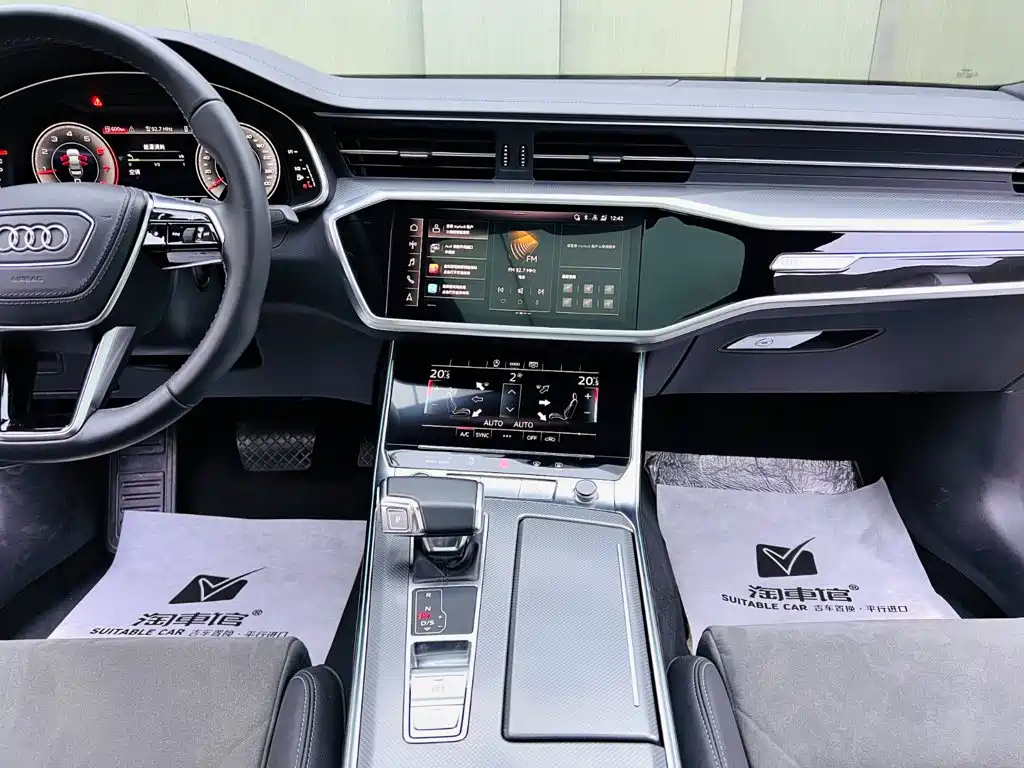 Audi A6L — миниатюра 12