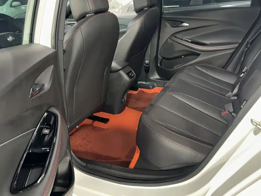 Buick Verano — миниатюра 17