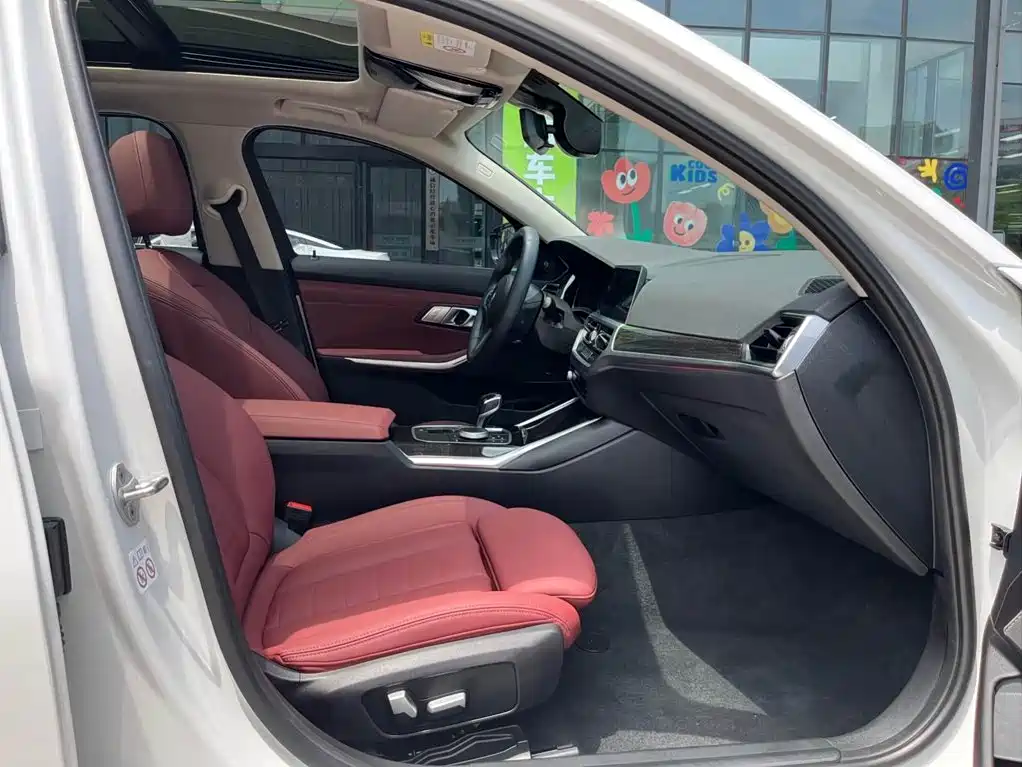 BMW 3 Series — миниатюра 9