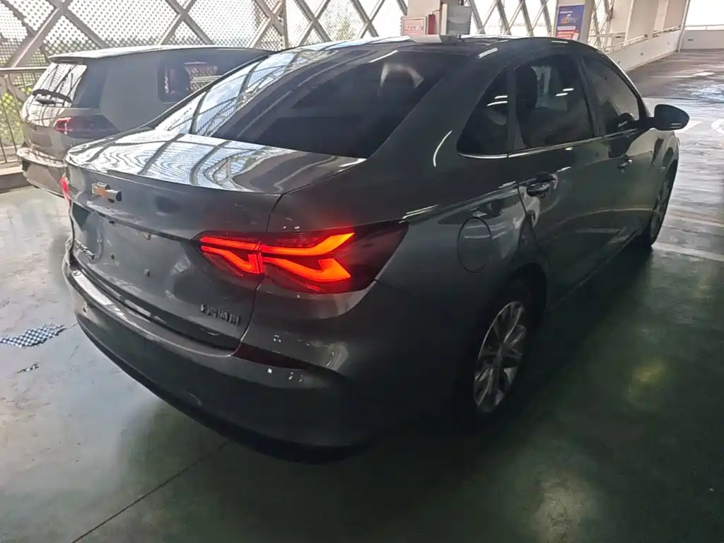 Chevrolet Monza — миниатюра 7