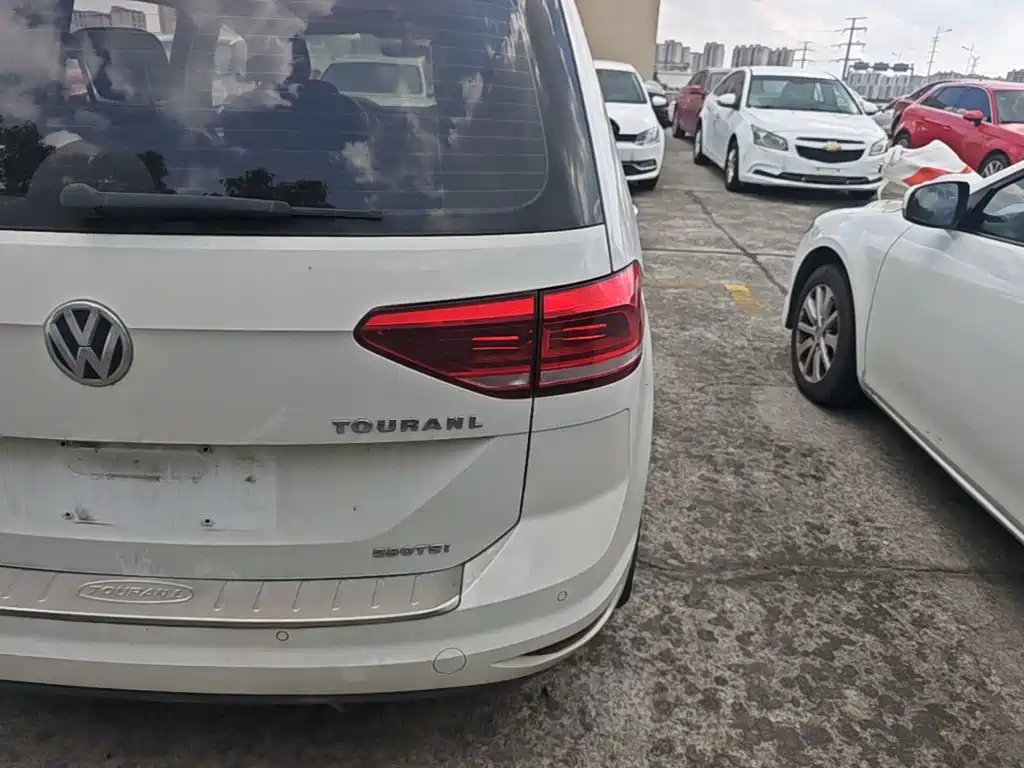 Volkswagen Touran — миниатюра 8