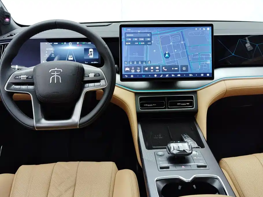 BYD L DM-i — миниатюра 12