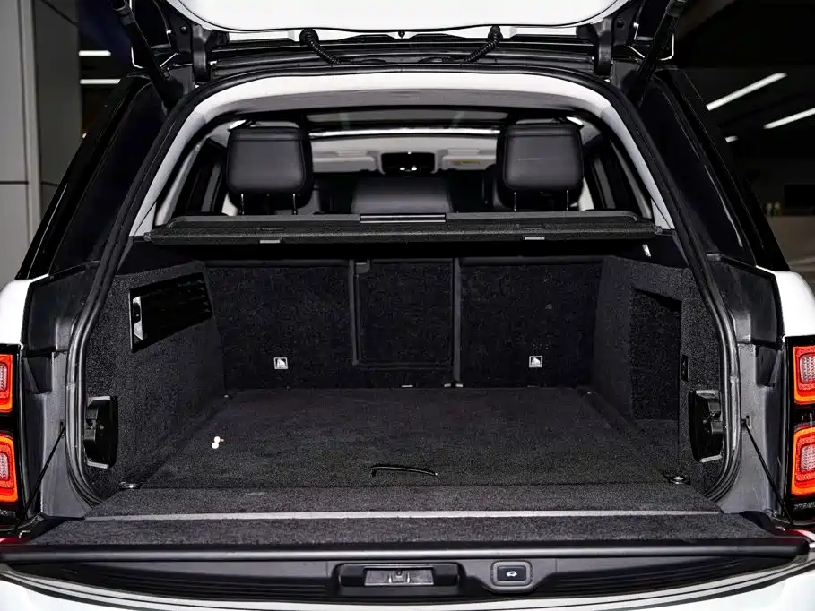 Land Rover Range Rover — миниатюра 12