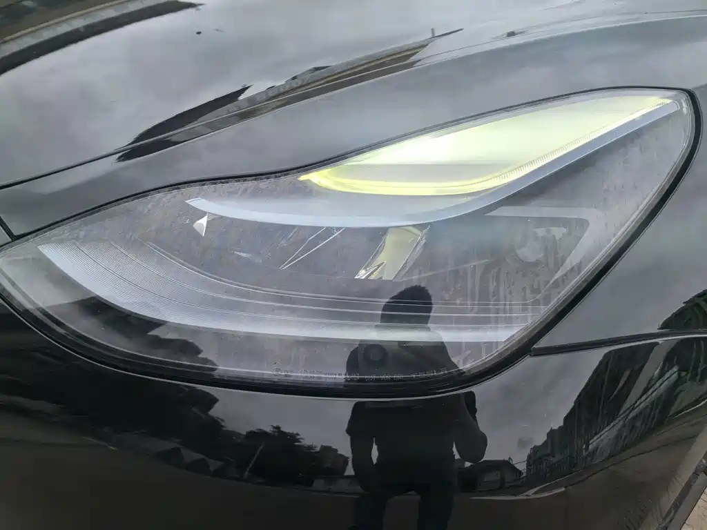Tesla Model 3 — миниатюра 29