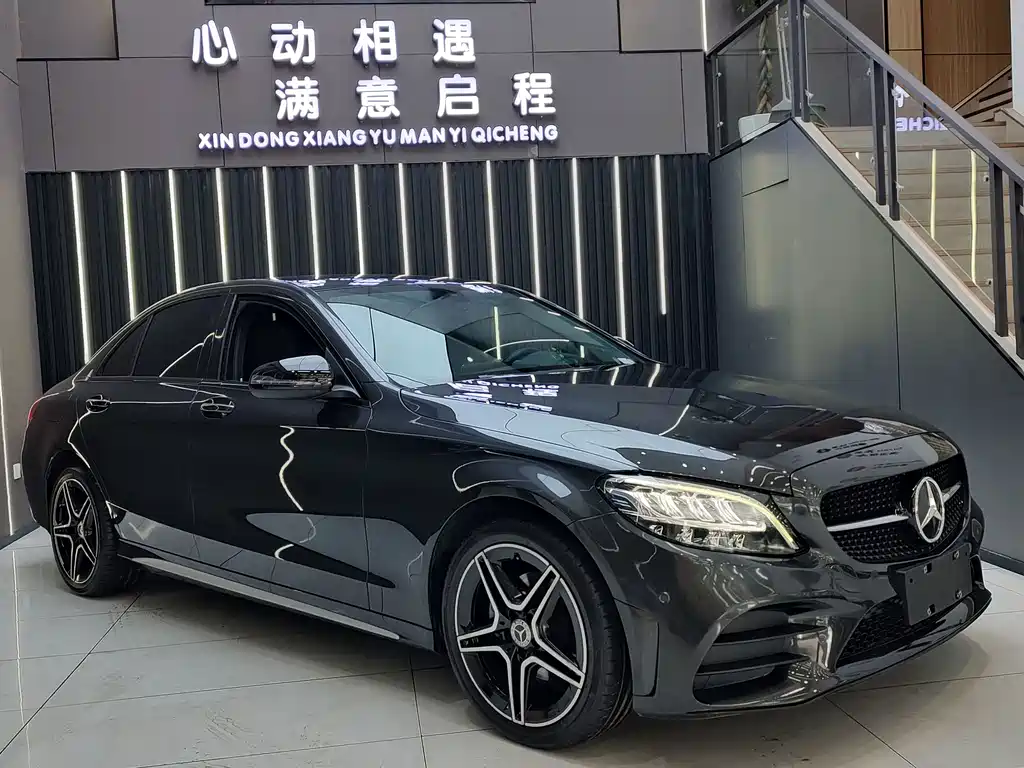Mercedes-Benz C-Class — миниатюра 3