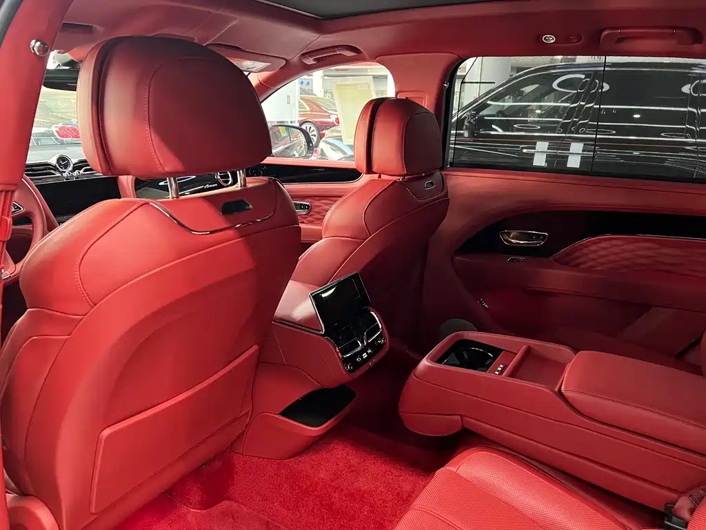 Bentley Bentayga — фотографии объявления, Фото 11