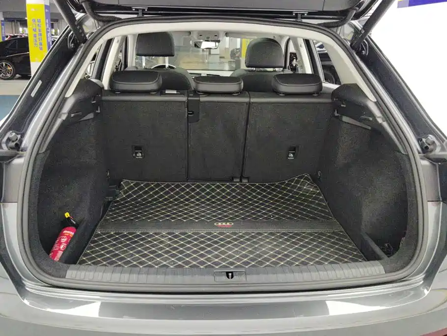 Audi Q3 — миниатюра 4