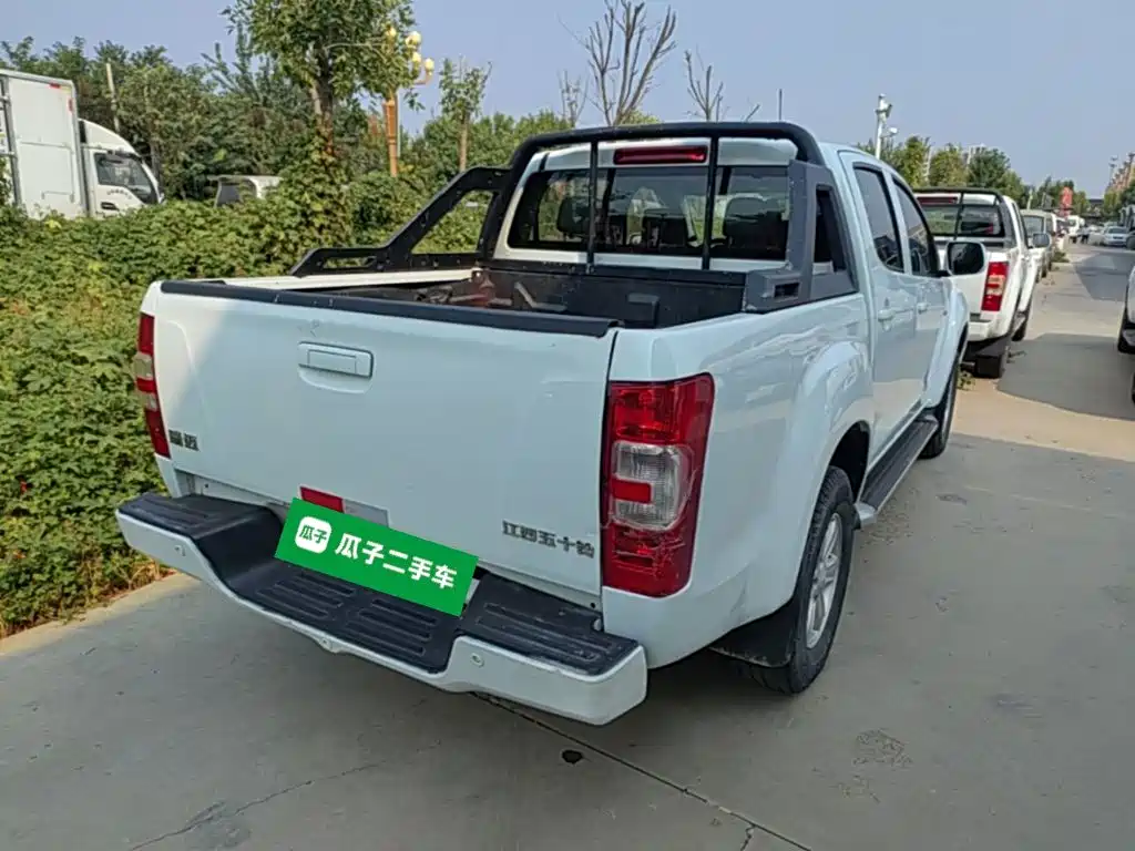 Isuzu RE-MAX Ruimai — миниатюра 7