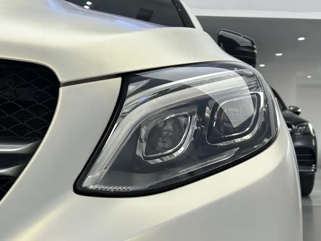 MERCEDES-BENZ GLE COUPE AMG