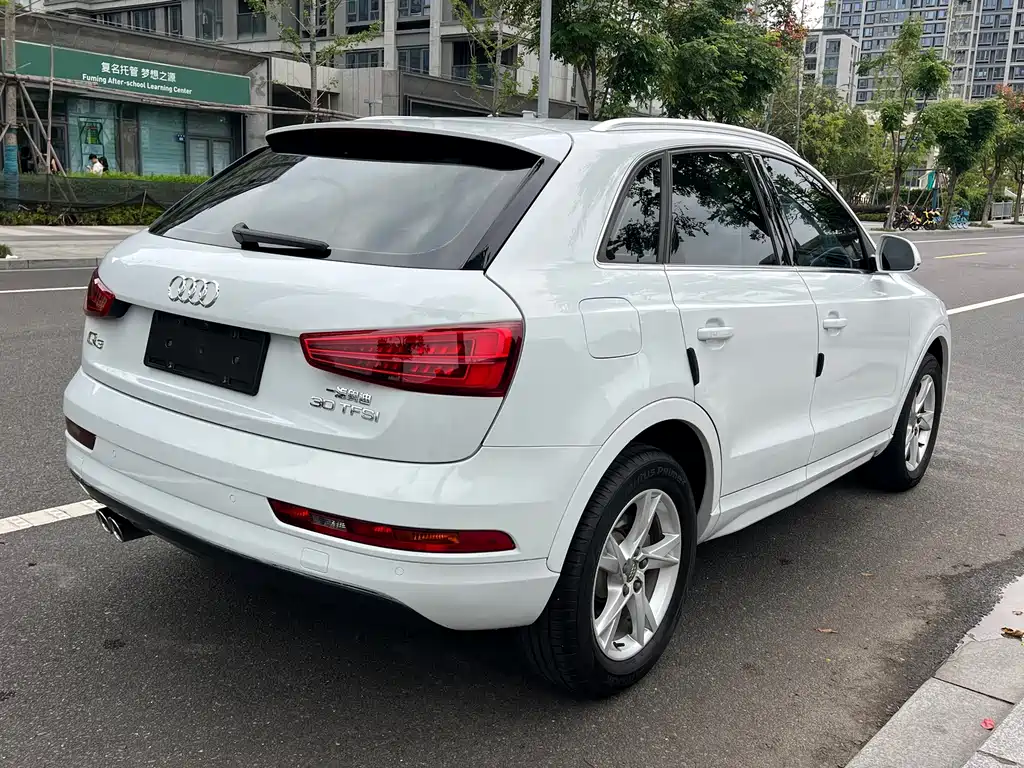 Audi Q3 — миниатюра 14