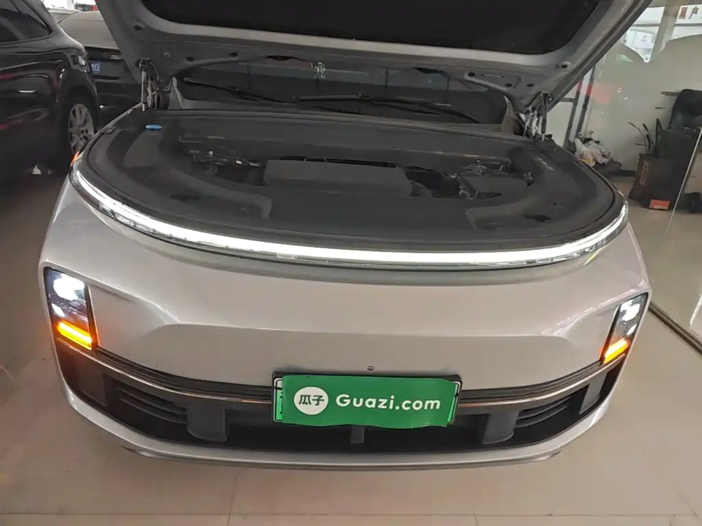 Li Auto Li L8 — миниатюра 20