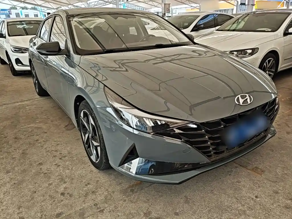 Hyundai Elantra — миниатюра 4