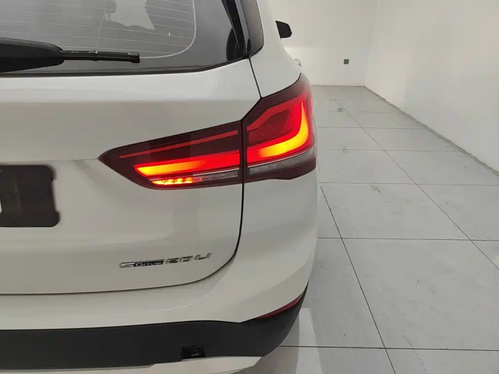 BMW X1 — миниатюра 8