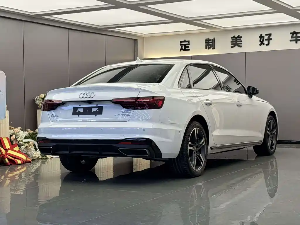 Audi A4L — миниатюра 7