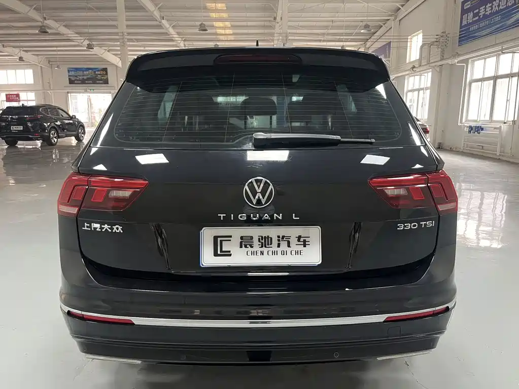 Volkswagen Tiguan L — миниатюра 5