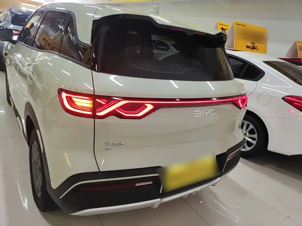 BYD Yuan UP — миниатюра 6