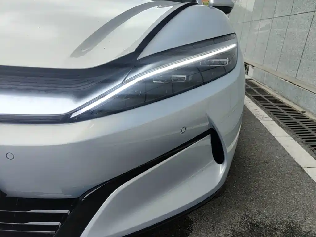 BYD Han L — миниатюра 24