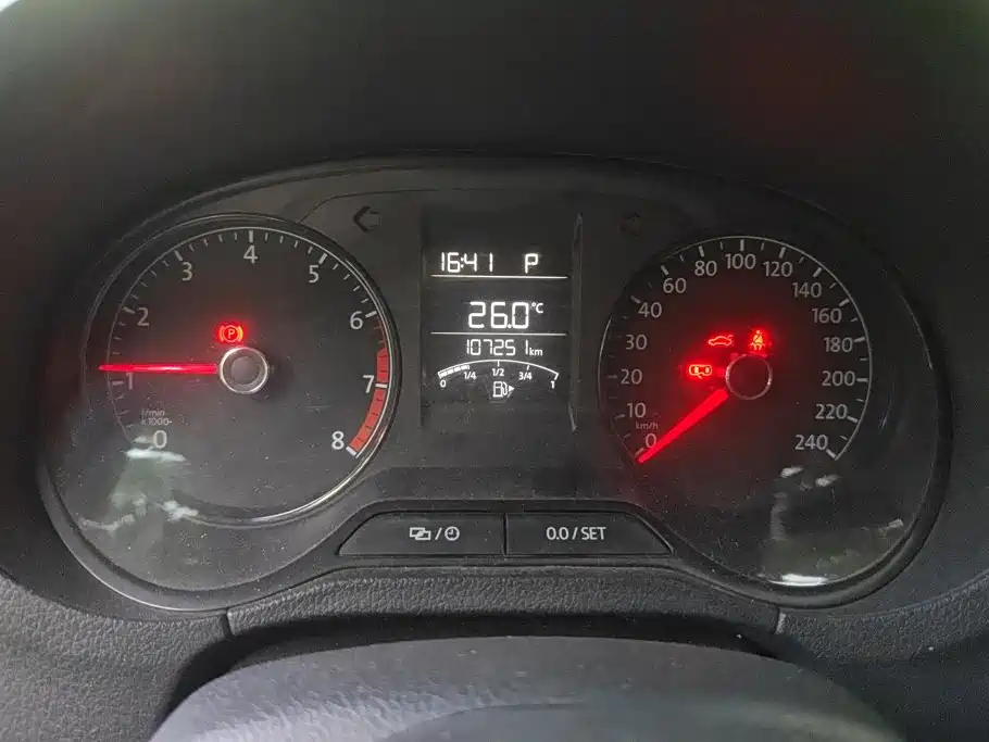 Volkswagen Polo — миниатюра 14