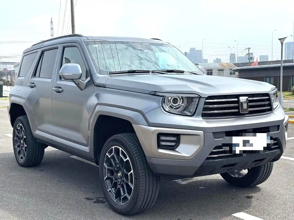 TANK TANK 700 NEW ENERGY