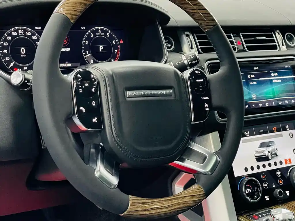 LAND ROVER RANGE ROVER