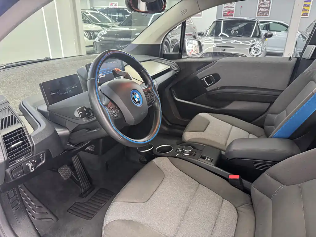 BMW i3 (Import) — миниатюра 9