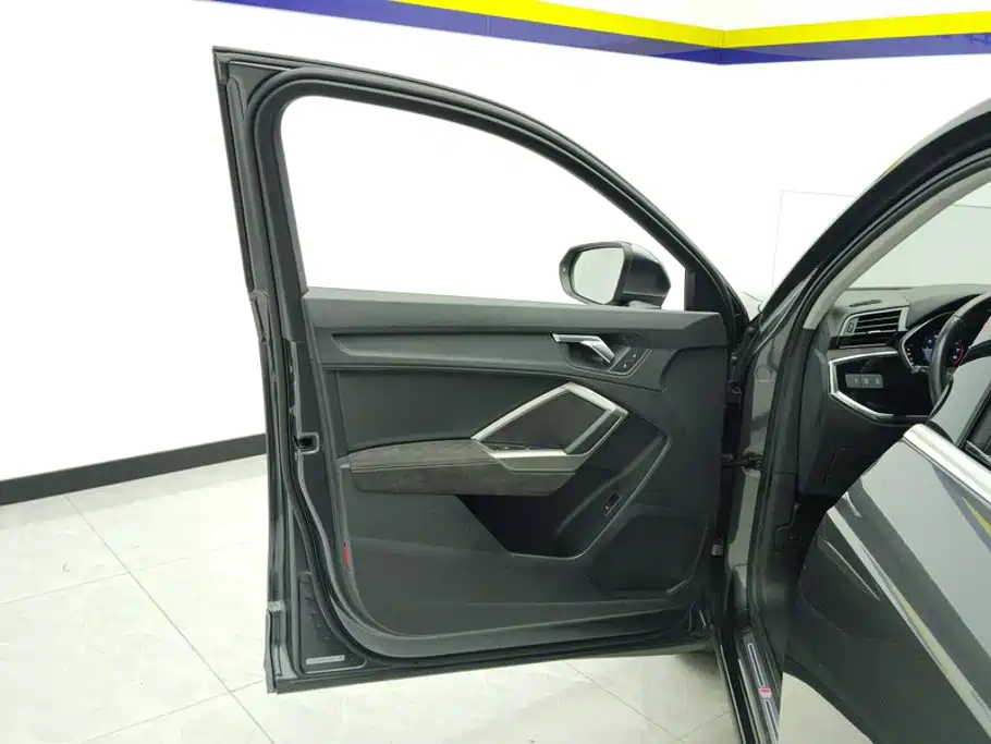 Audi Q3 — миниатюра 7
