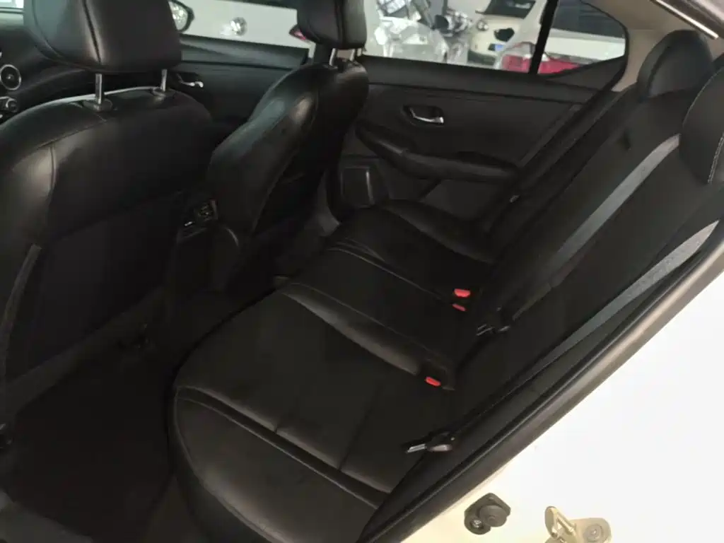 Nissan Sylphy — миниатюра 17