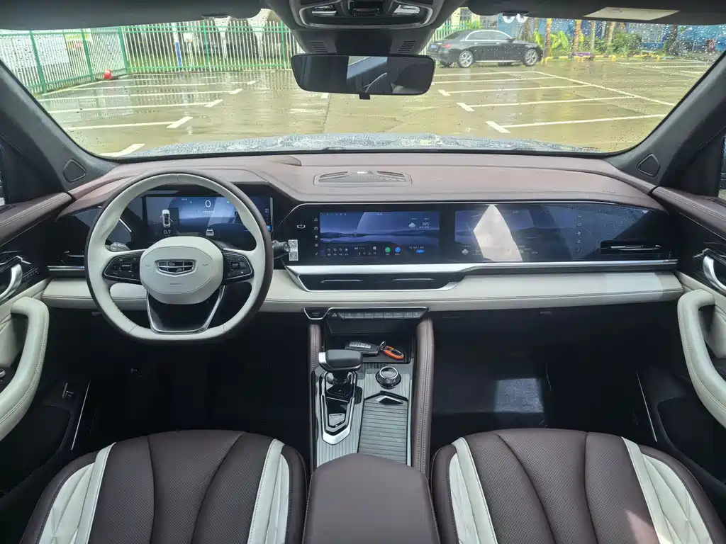 Geely Xingyue L — миниатюра 10