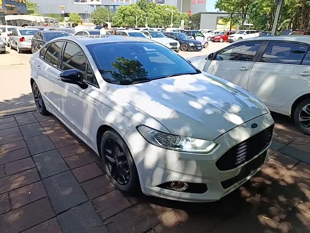 Ford Mondeo — миниатюра 4