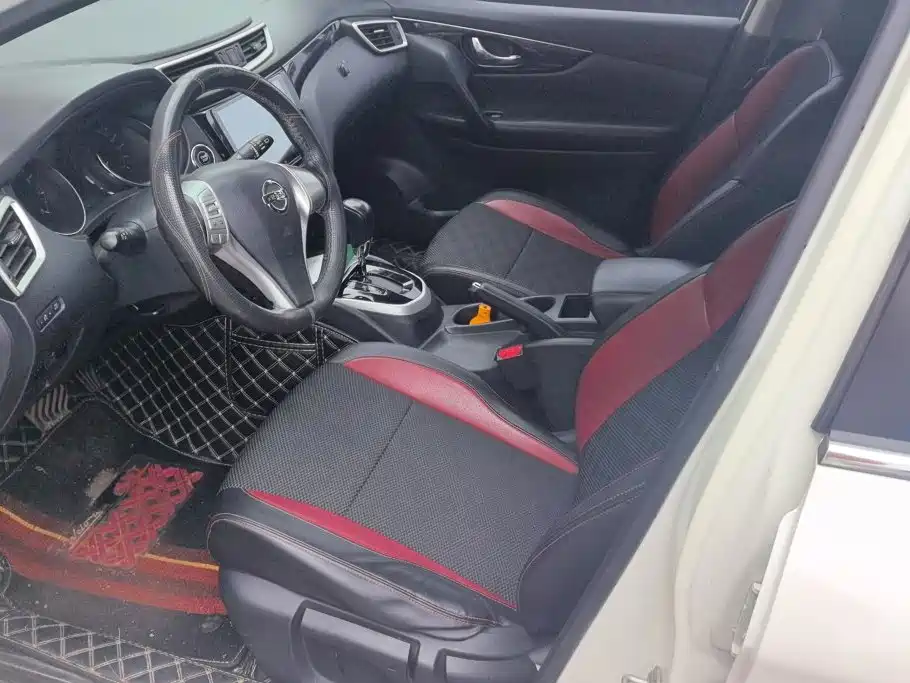 Nissan Qashqai — миниатюра 9