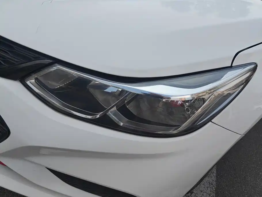 Chevrolet Cruze — миниатюра 5