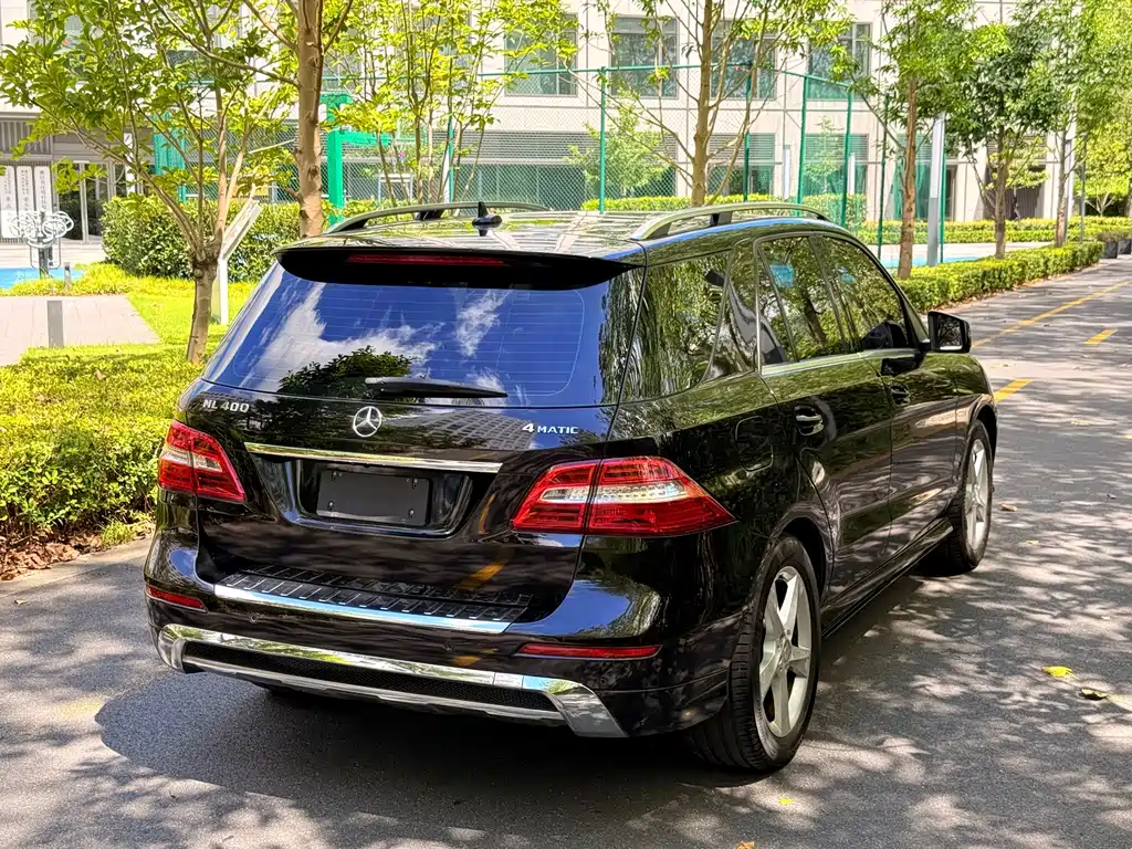 Mercedes-Benz M-Class — миниатюра 5