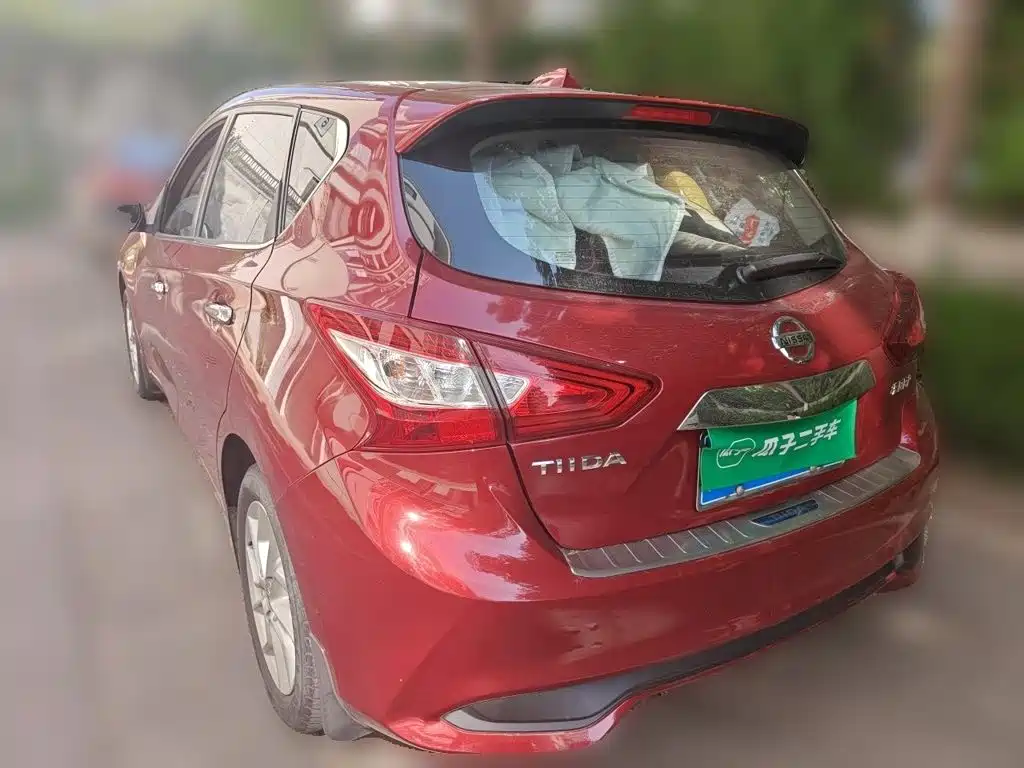 Nissan Tiida — миниатюра 25