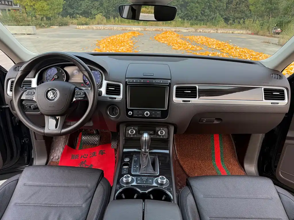 Volkswagen Touareg — миниатюра 5