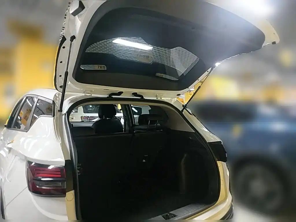 Geely Binyue — миниатюра 24