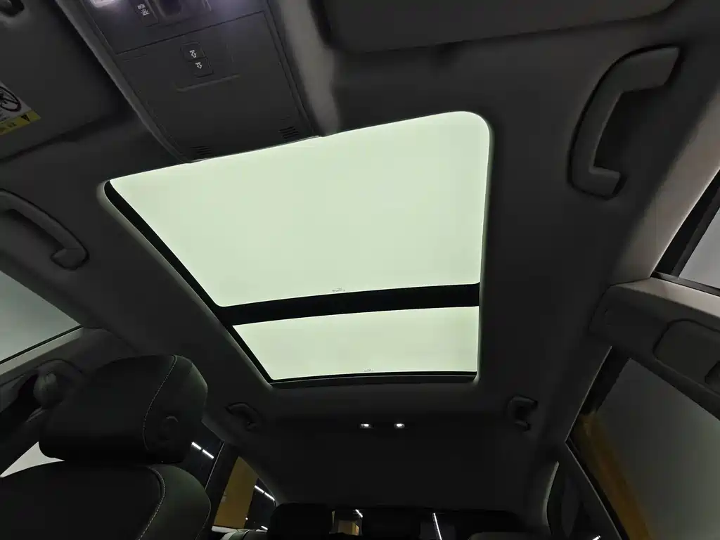 Volkswagen CC — миниатюра 13