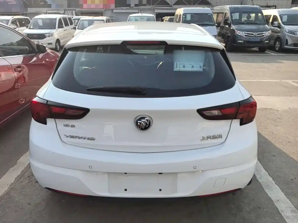 Buick Verano — миниатюра 6