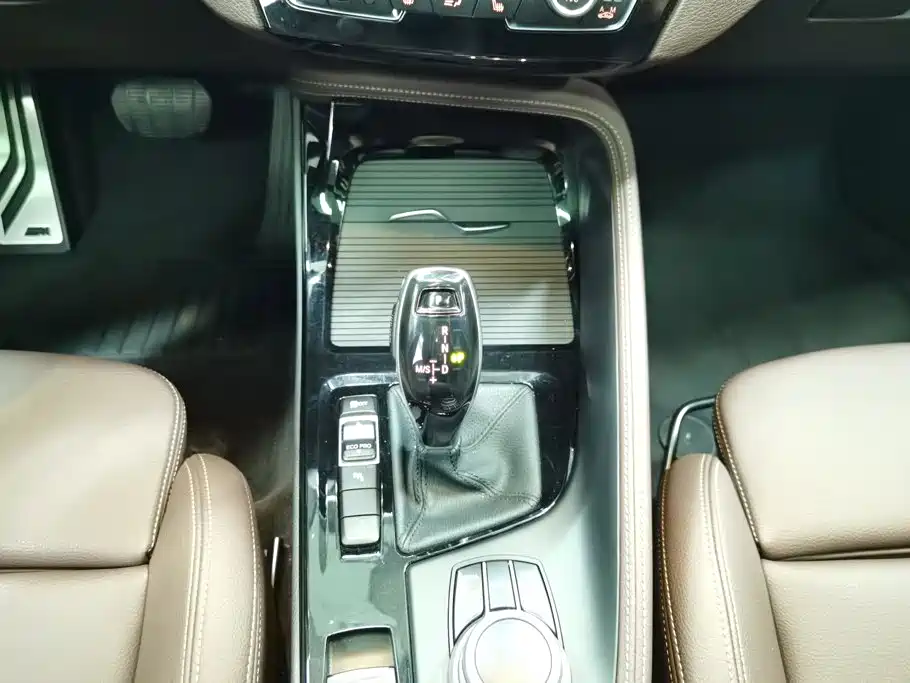 BMW X2 — миниатюра 16