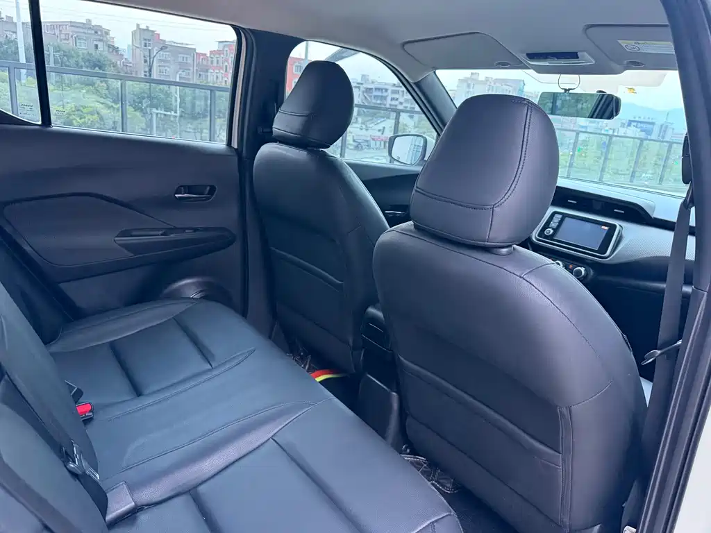Nissan Kicks — миниатюра 9