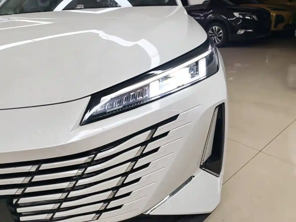 Changan Eado — миниатюра 24