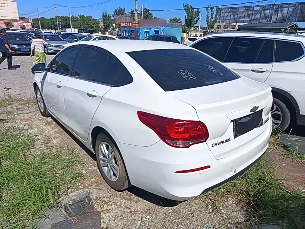 Chevrolet Cavalier — миниатюра 5