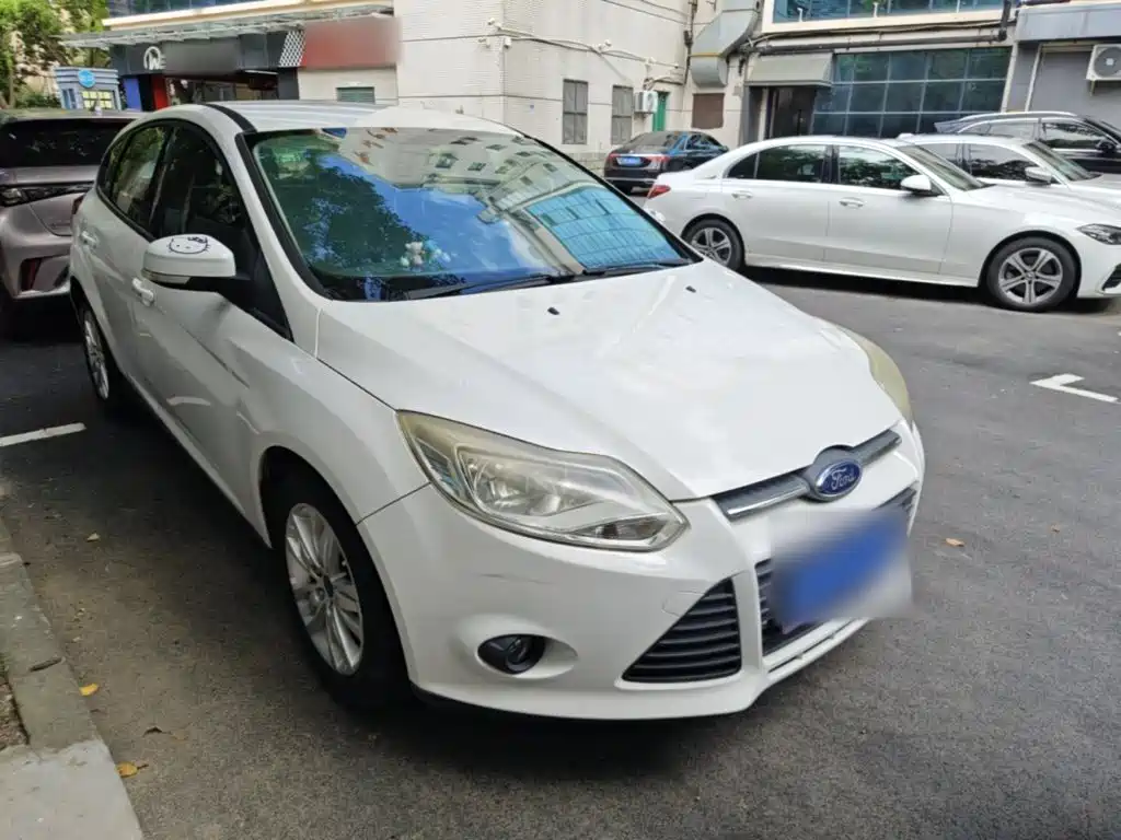 Ford Focus — миниатюра 4