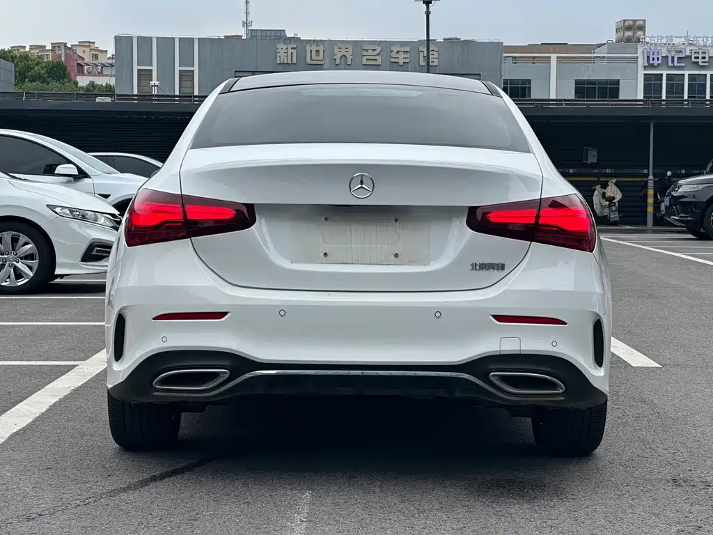 Mercedes-Benz A-Class — миниатюра 6
