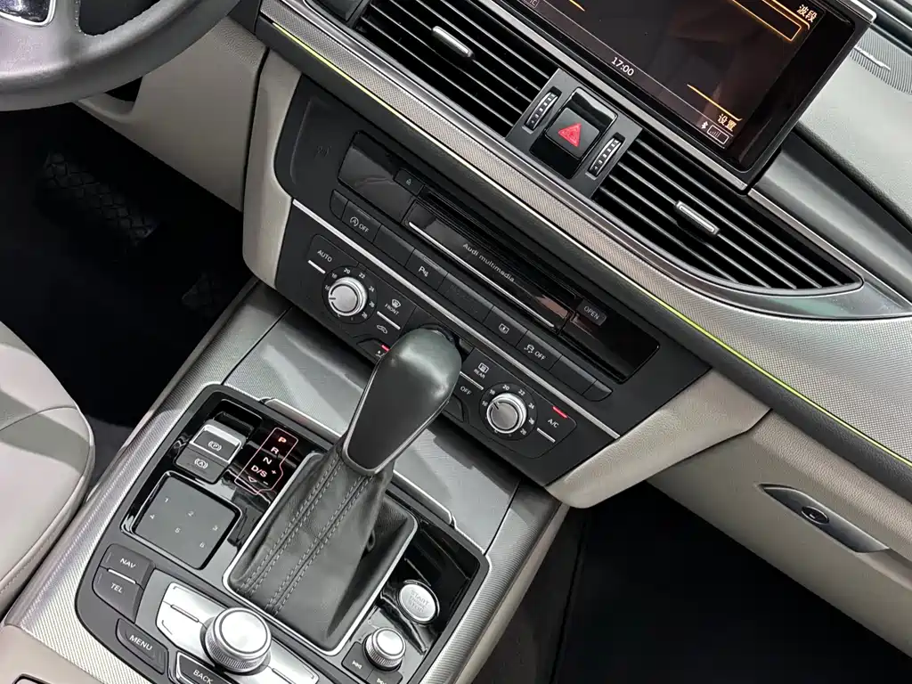 Audi A6L — миниатюра 23