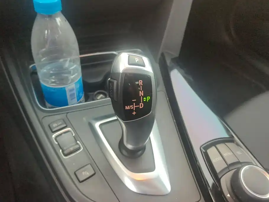 BMW 3 Series — миниатюра 16