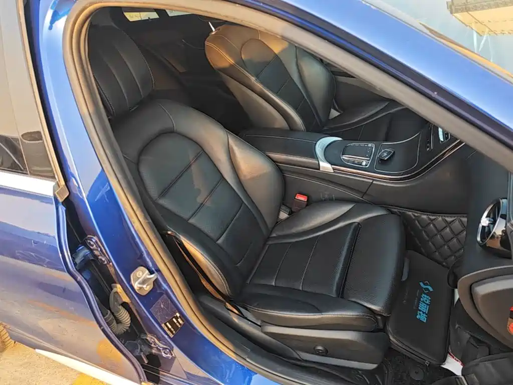 Mercedes-Benz C-Class — миниатюра 25