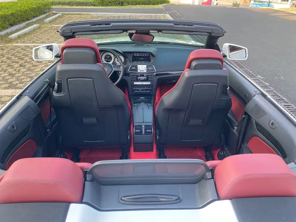 Mercedes-Benz E-Class (Import) — миниатюра 13