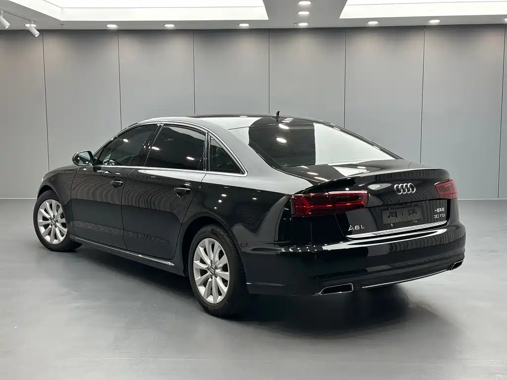 Audi A6L — миниатюра 6