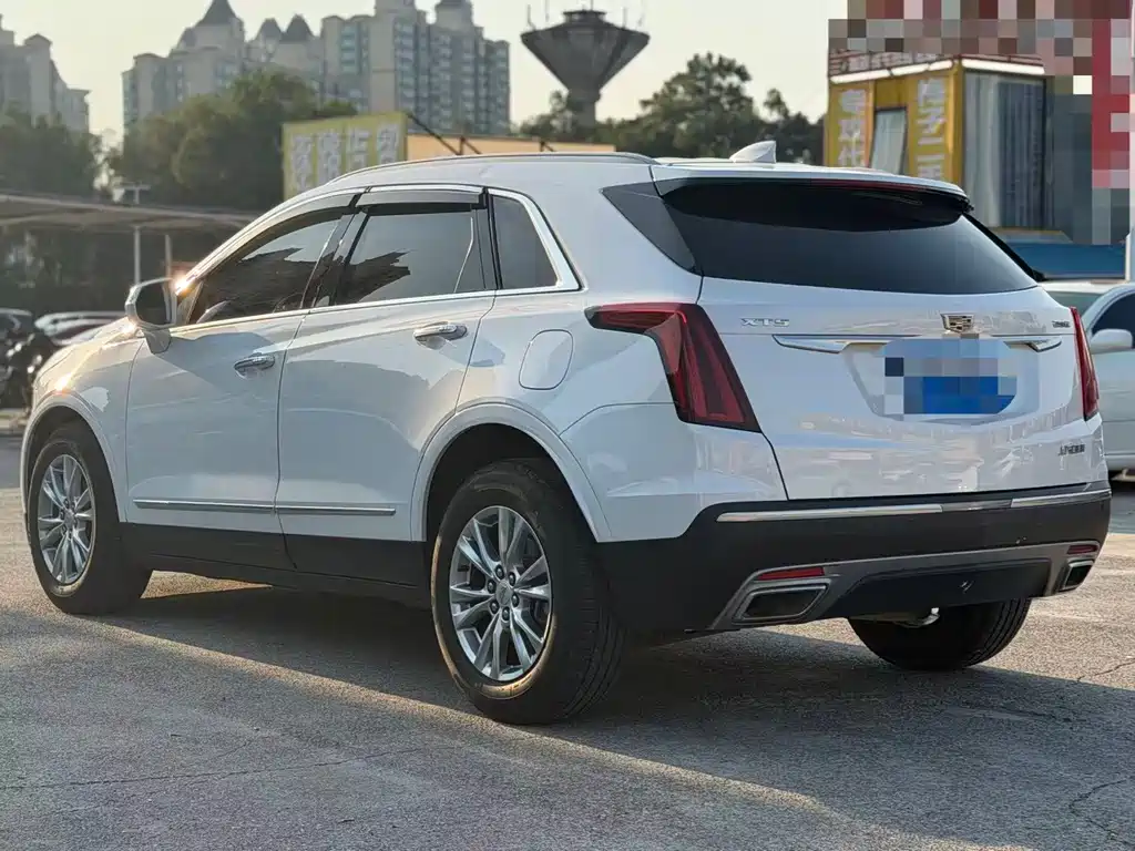 Cadillac XT5 — миниатюра 5