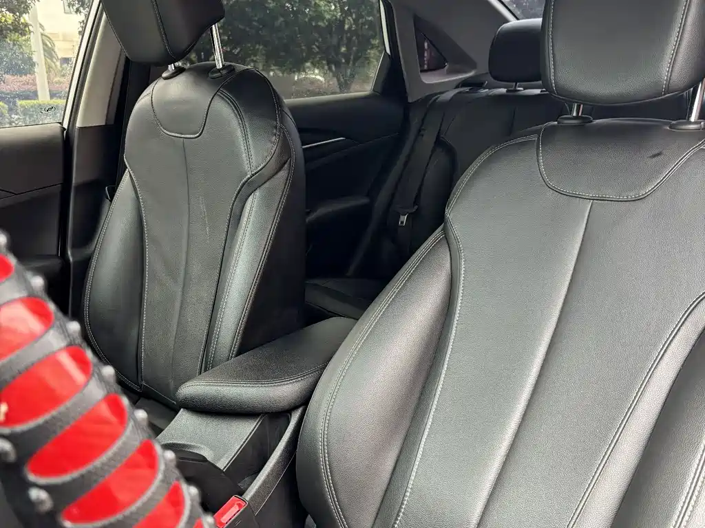 Buick Excelle — миниатюра 6